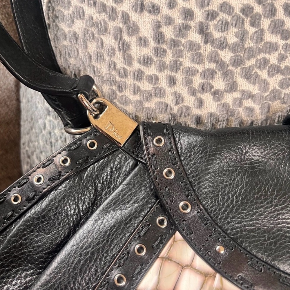 Dior Limited Edition Black Crocodile Textured Leather Savane Chic Flap Bag rare - Picture 2 of 11